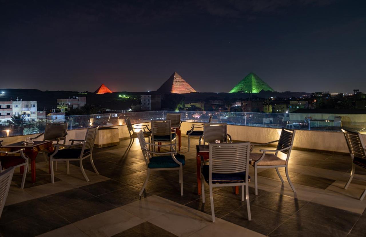 Bed & Breakfast King Pyramids View