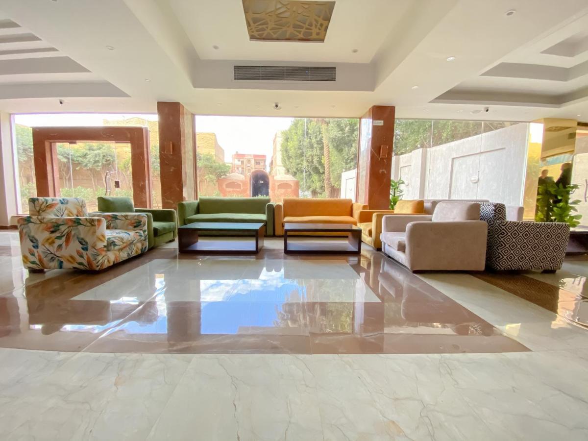 Bed & Breakfast King Pyramids View